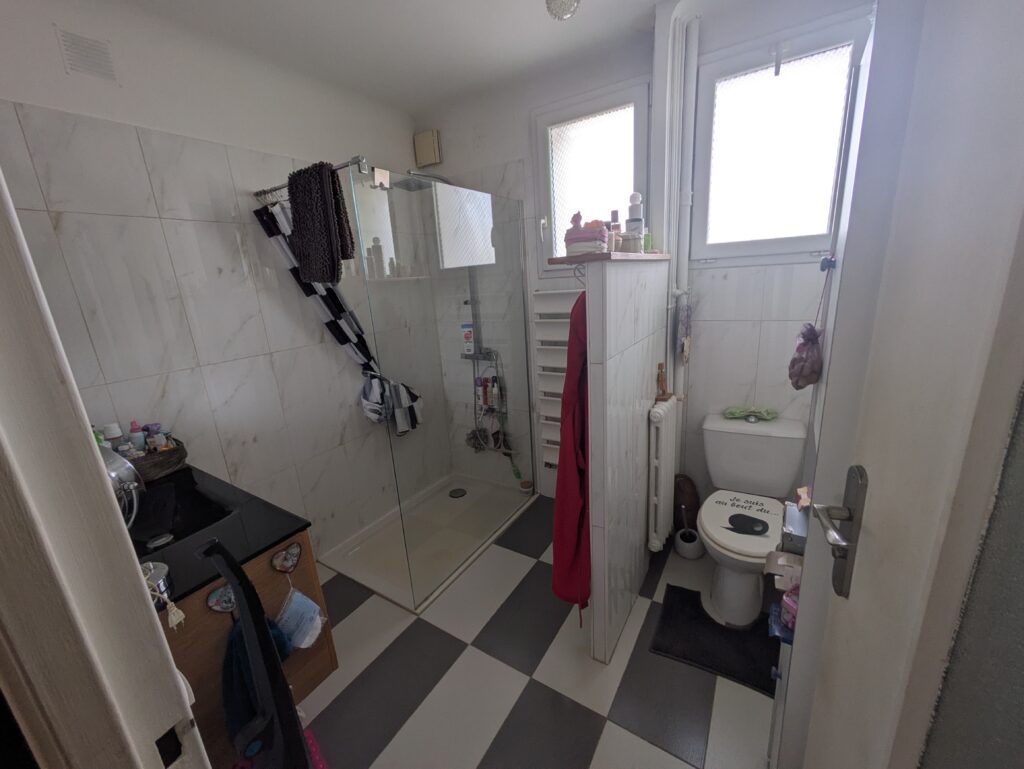 Spacieux et Lumineux Appartement T3 à Poitiers Sud avec grand jardin